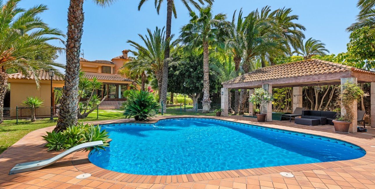 Resale - Country House -
Elche - Elche - Country