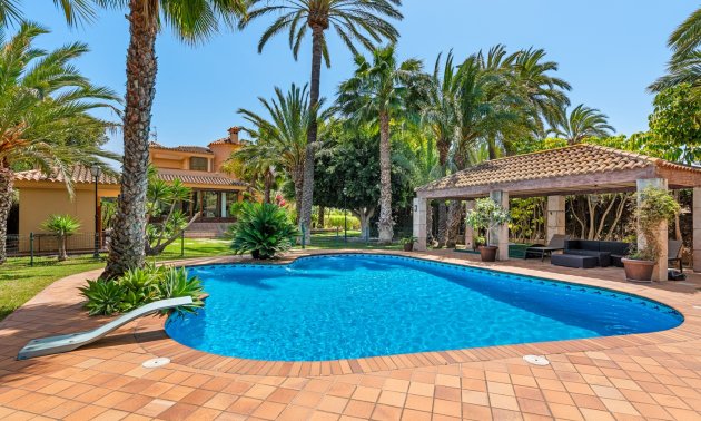 Resale - Country House -
Elche - Elche - Country
