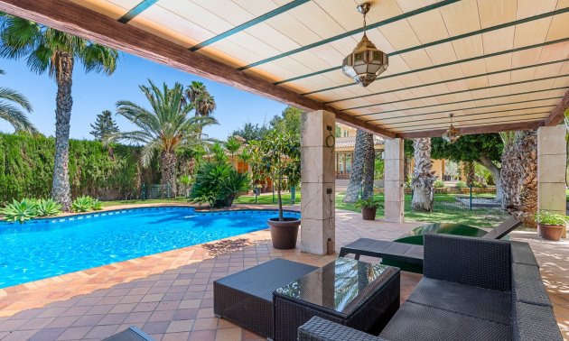 Resale - Country House -
Elche - Elche - Country