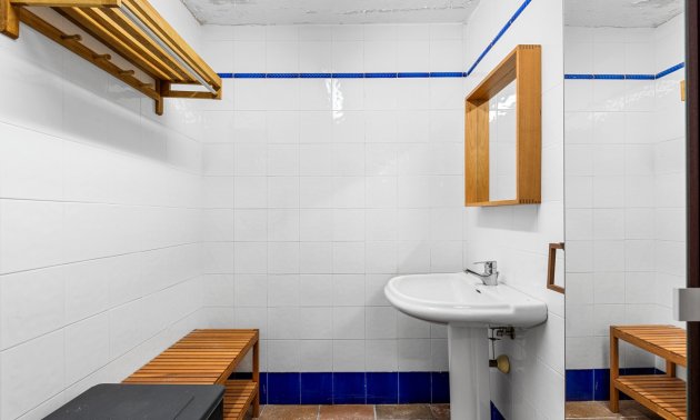 Resale - Country House -
Elche - Elche - Country