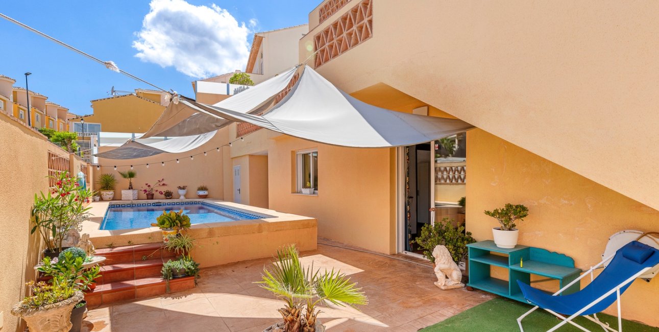 Resale - Villa -
Alfaz del Pi - Alfaz del Pi - Town