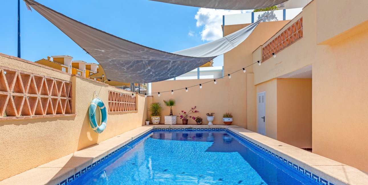 Resale - Villa -
Alfaz del Pi - Alfaz del Pi - Town