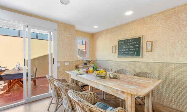 Resale - Villa -
Alfaz del Pi - Alfaz del Pi - Town