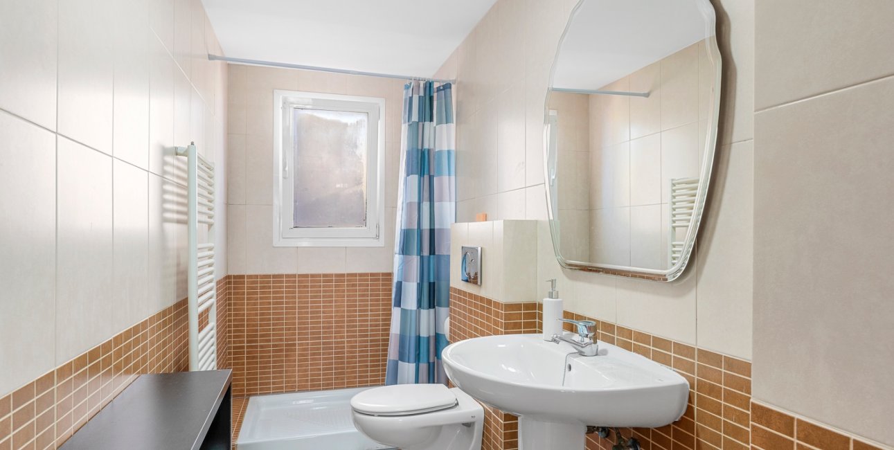 Resale - Villa -
Alfaz del Pi - Alfaz del Pi - Town