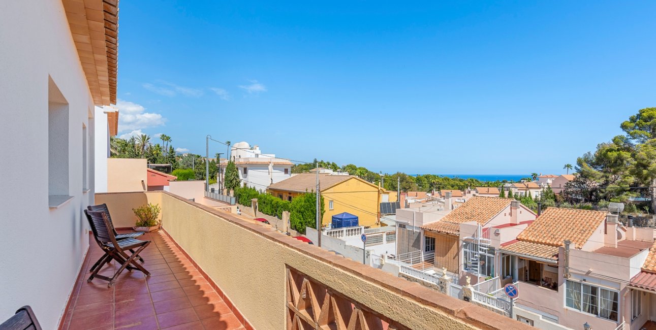 Resale - Villa -
Alfaz del Pi - Alfaz del Pi - Town