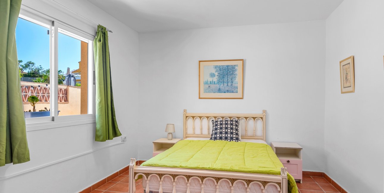 Resale - Villa -
Alfaz del Pi - Alfaz del Pi - Town