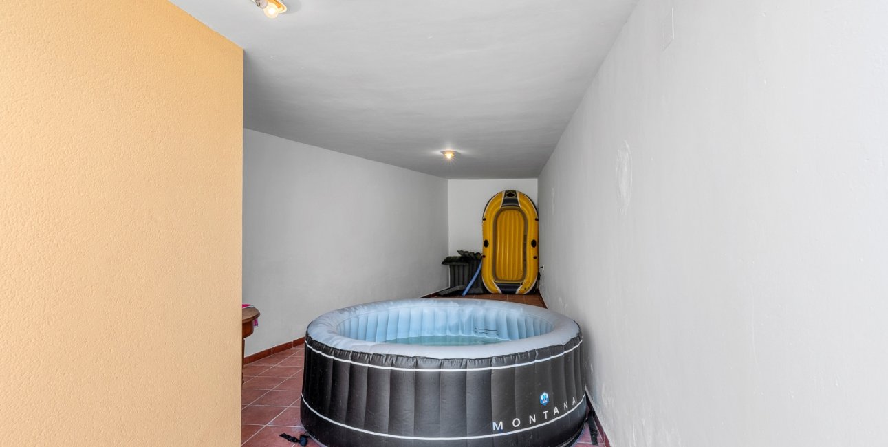 Resale - Villa -
Alfaz del Pi - Alfaz del Pi - Town