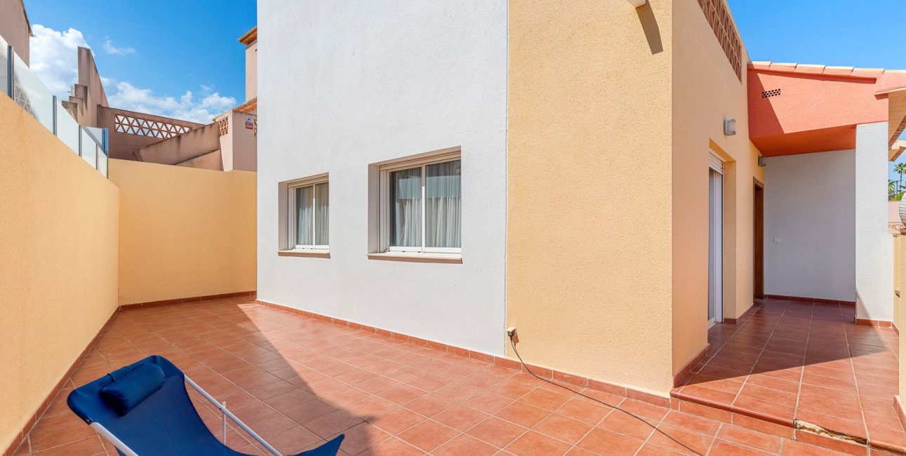 Resale - Villa -
Alfaz del Pi - Alfaz del Pi - Town