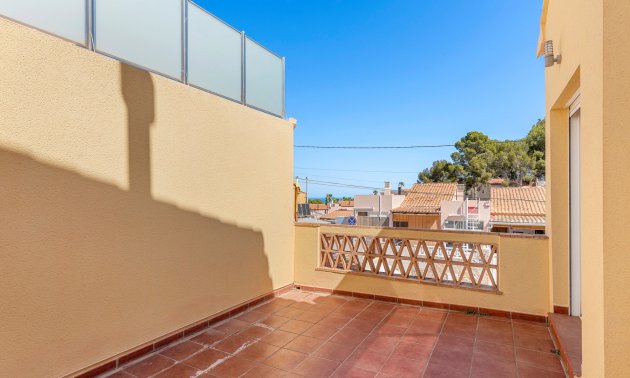 Resale - Villa -
Alfaz del Pi - Alfaz del Pi - Town