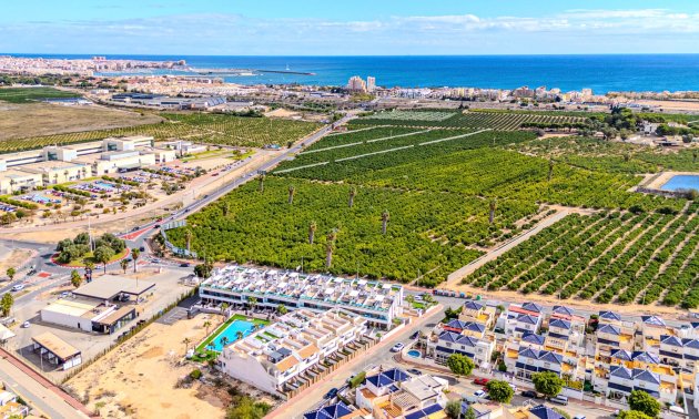 Resale - Townhouse -
Torrevieja - Los Balcones