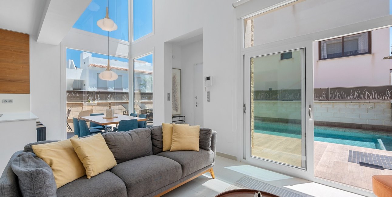 Resale - Villa -
Ciudad Quesada - La Laguna