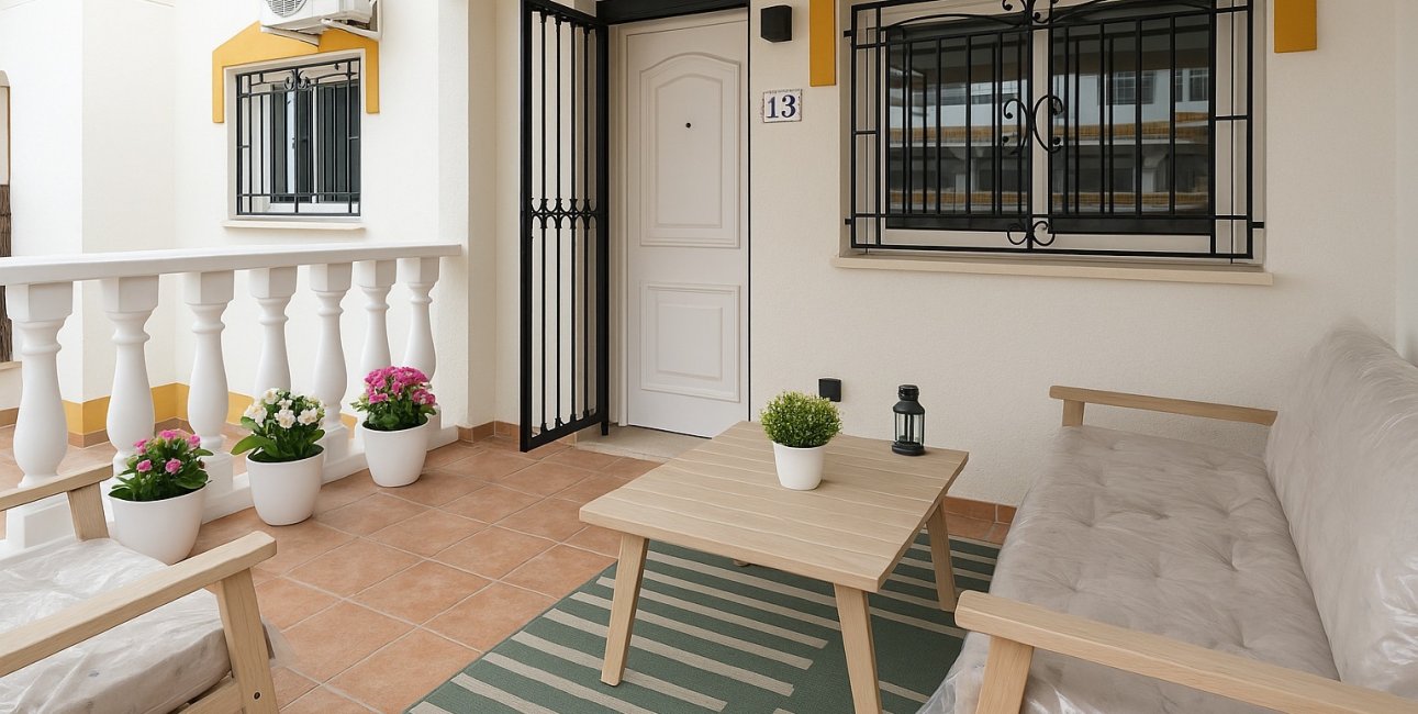 Resale - Townhouse -
Orihuela Costa - La Florida