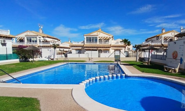 Resale - Townhouse -
Orihuela Costa - La Florida