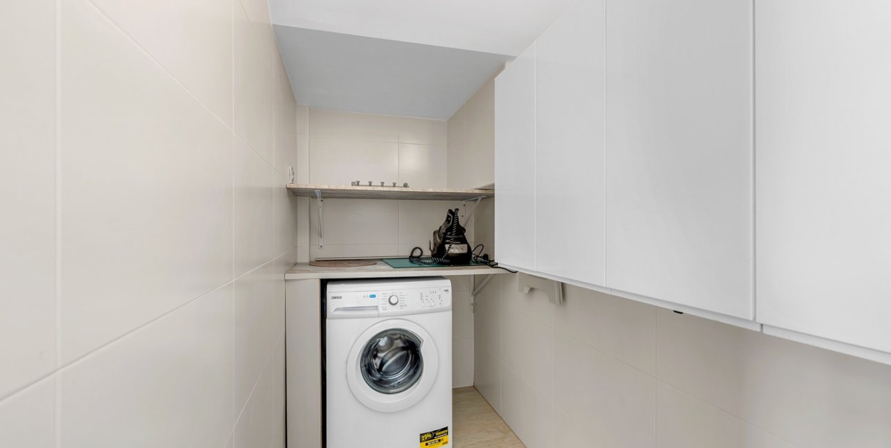 Resale - Villa -
Orihuela Costa - Villamartin