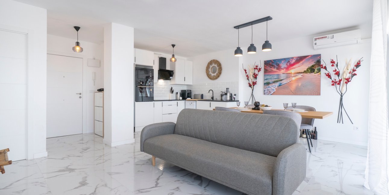 Resale - Apartment / flat -
Orihuela Costa - Punta Prima