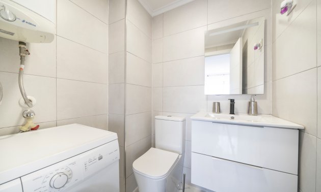 Resale - Apartment / flat -
Orihuela Costa - Punta Prima