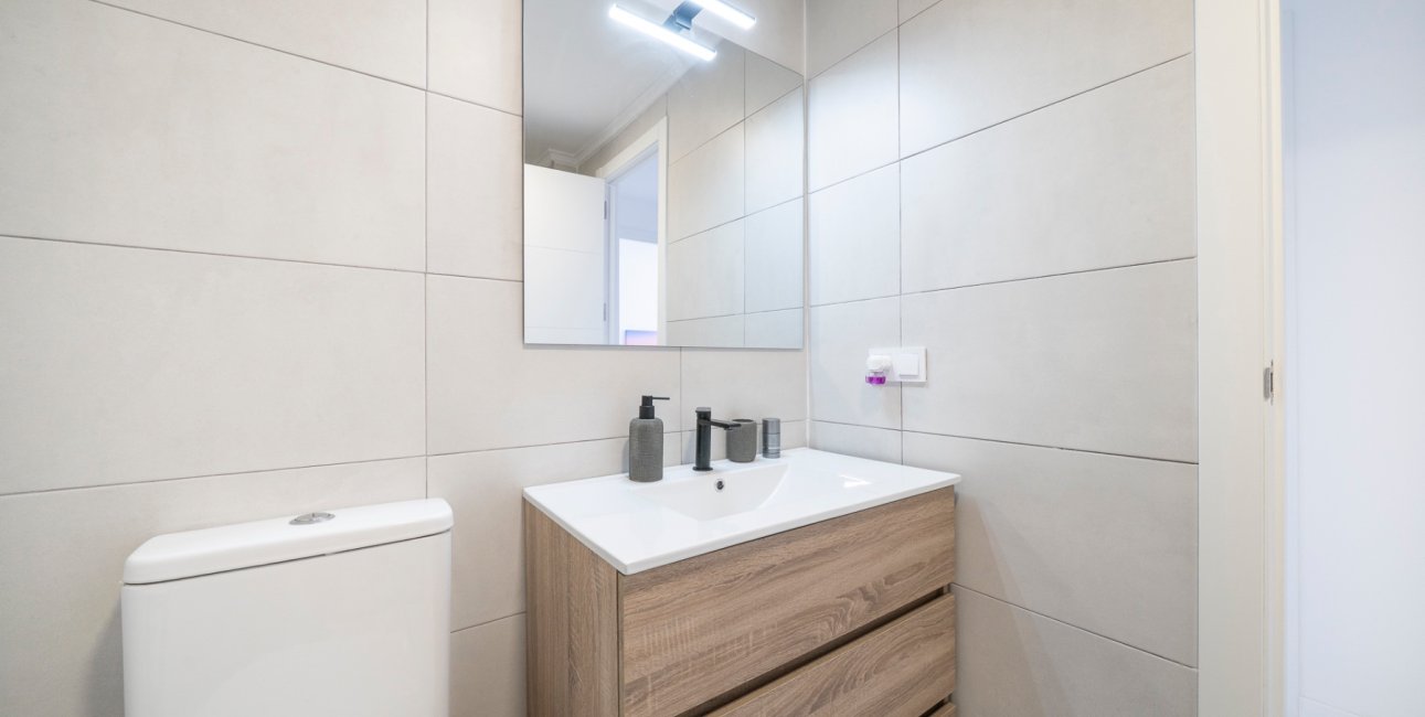 Resale - Apartment / flat -
Orihuela Costa - Punta Prima