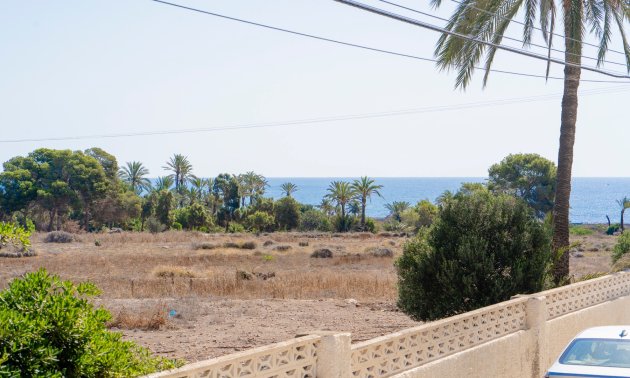 Resale - Apartment / flat -
Orihuela Costa - Punta Prima