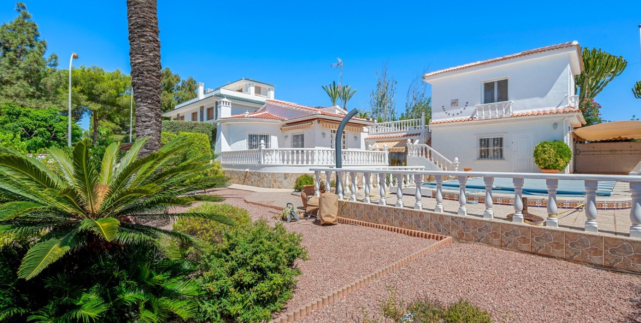 Resale - Villa -
Ciudad Quesada - Ciudad Quesada - Town