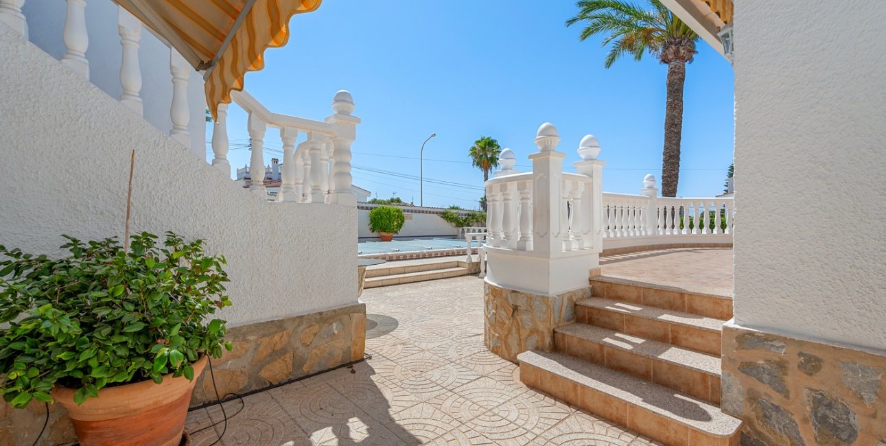 Resale - Villa -
Ciudad Quesada - Ciudad Quesada - Town