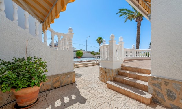 Resale - Villa -
Ciudad Quesada - Ciudad Quesada - Town