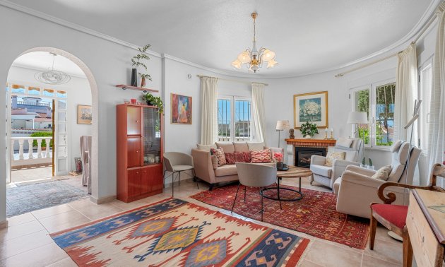 Resale - Villa -
Ciudad Quesada - Ciudad Quesada - Town