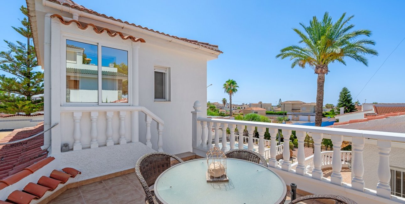 Resale - Villa -
Ciudad Quesada - Ciudad Quesada - Town