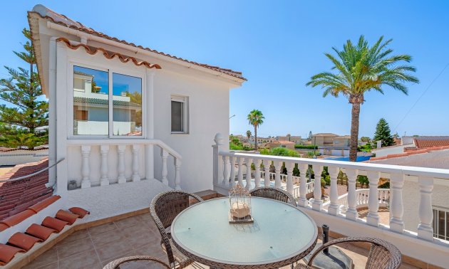 Resale - Villa -
Ciudad Quesada - Ciudad Quesada - Town