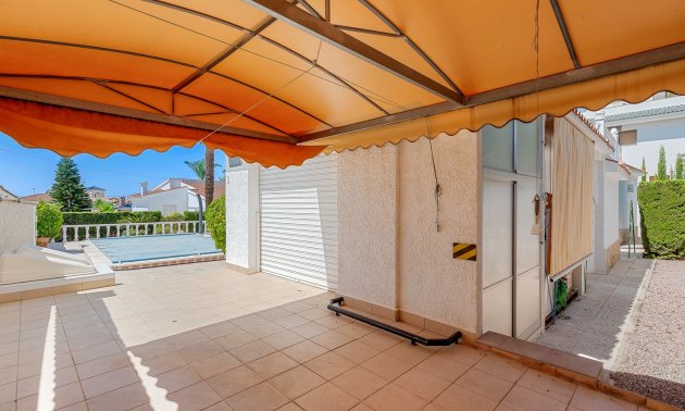 Resale - Villa -
Ciudad Quesada - Ciudad Quesada - Town