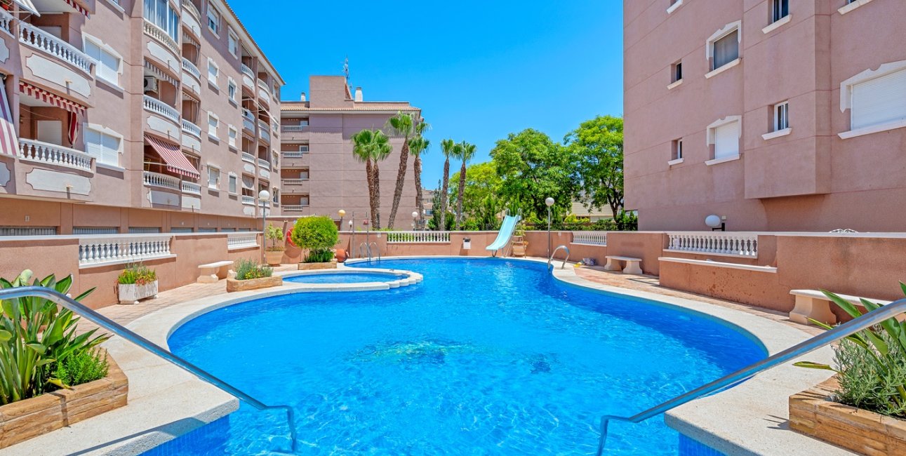 Resale - Apartment / flat -
Santa Pola - Santa Pola - Town