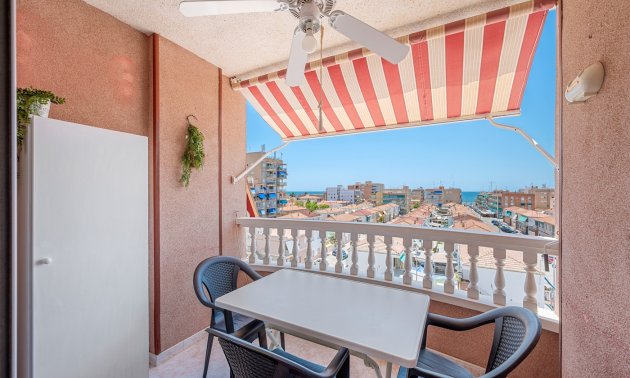 Resale - Apartment / flat -
Santa Pola - Santa Pola - Town