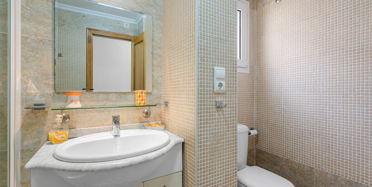 Reventa - Apartamento / piso -
Almoradi - Almoradi - Town