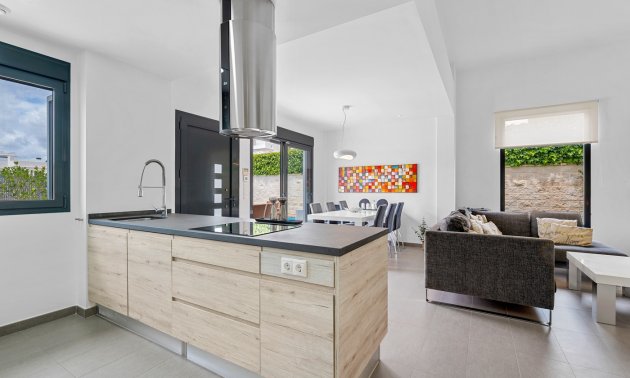 Resale - Villa -
Ciudad Quesada - La Laguna