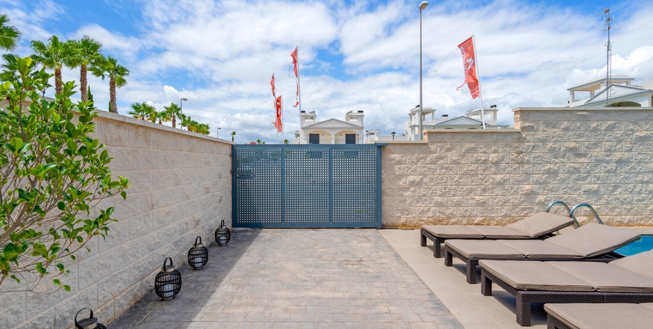 Resale - Villa -
Ciudad Quesada - La Laguna