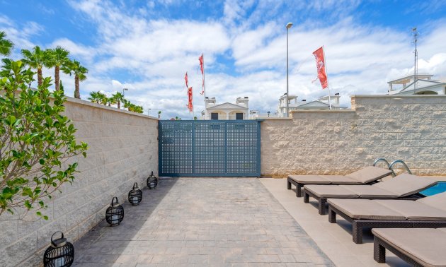 Resale - Villa -
Ciudad Quesada - La Laguna