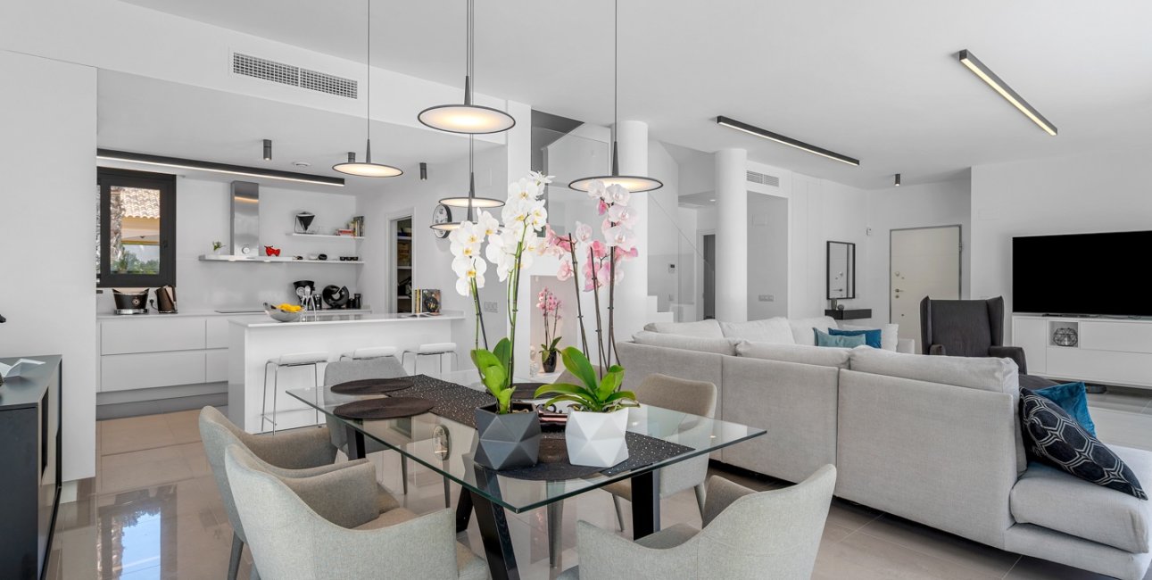 Resale - Villa -
Guardamar del Segura - Los Secanos