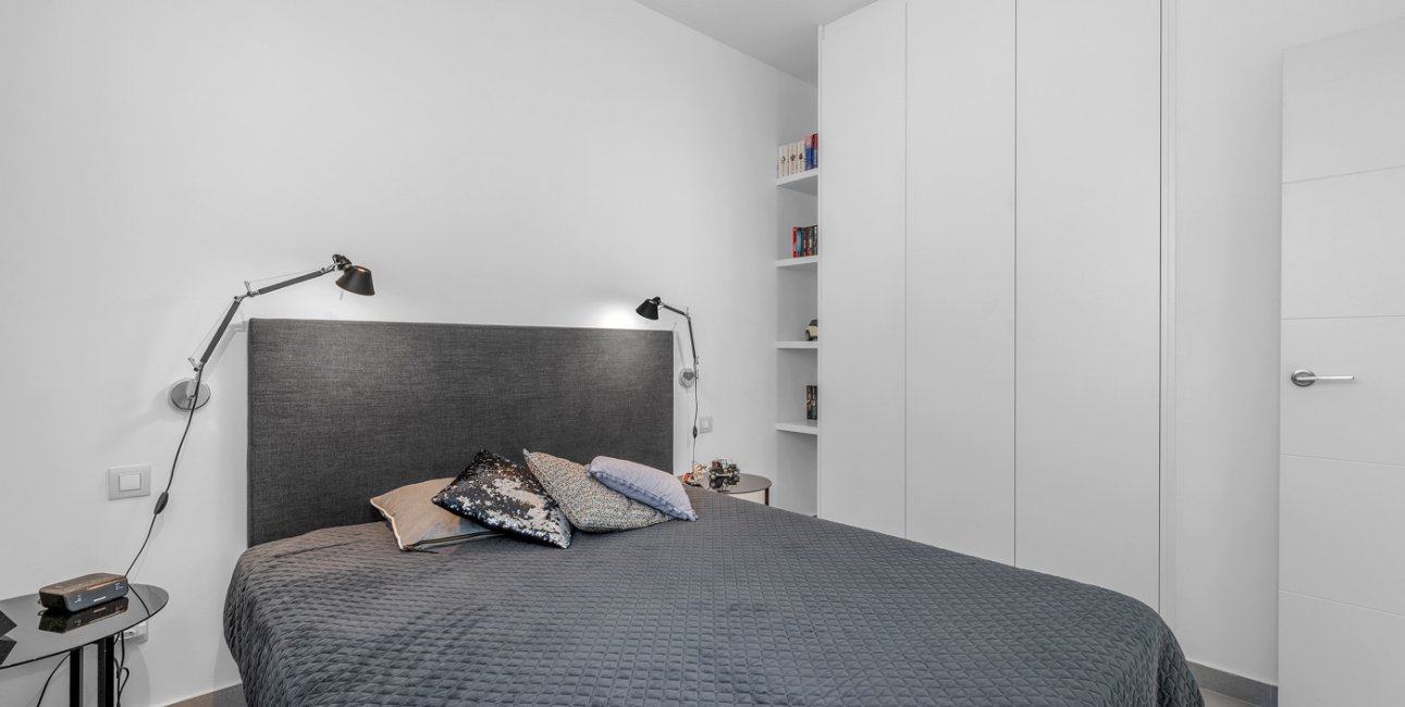 Resale - Villa -
Guardamar del Segura - Los Secanos