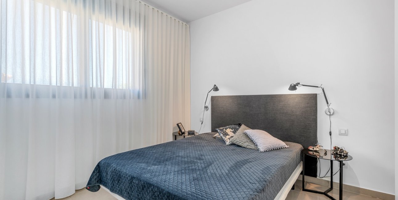 Resale - Villa -
Guardamar del Segura - Los Secanos