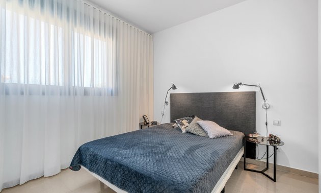 Resale - Villa -
Guardamar del Segura - Los Secanos