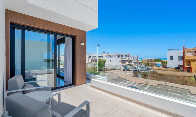 Resale - Villa -
Guardamar del Segura - Los Secanos