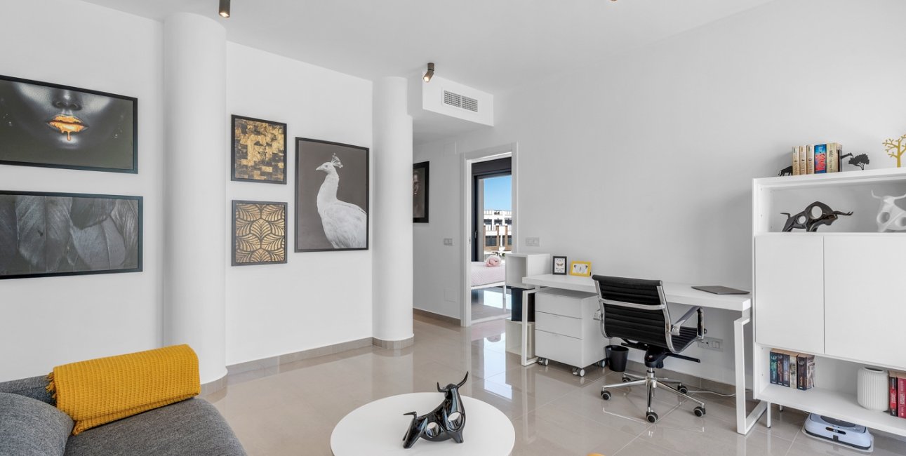 Resale - Villa -
Guardamar del Segura - Los Secanos