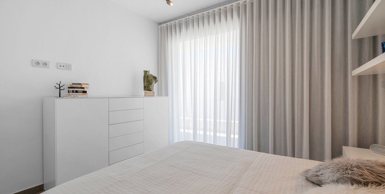 Resale - Villa -
Guardamar del Segura - Los Secanos