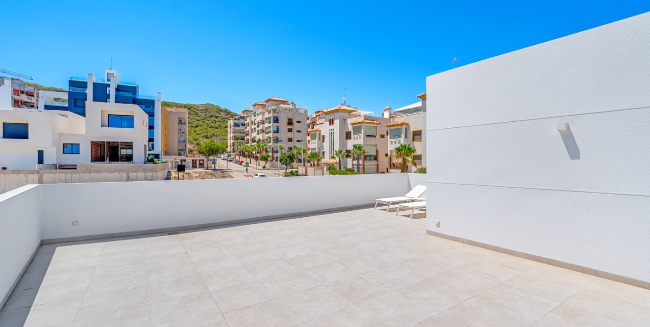 Resale - Villa -
Guardamar del Segura - Los Secanos