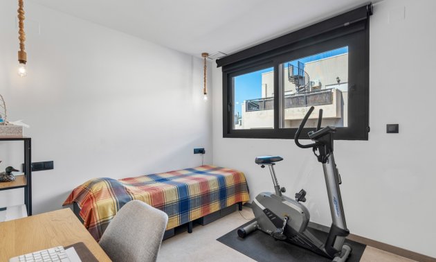 Resale - Apartment / flat -
Formentera del Segura - Formentera - Village