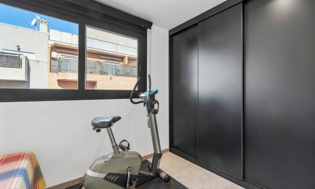 Resale - Apartment / flat -
Formentera del Segura - Formentera - Village