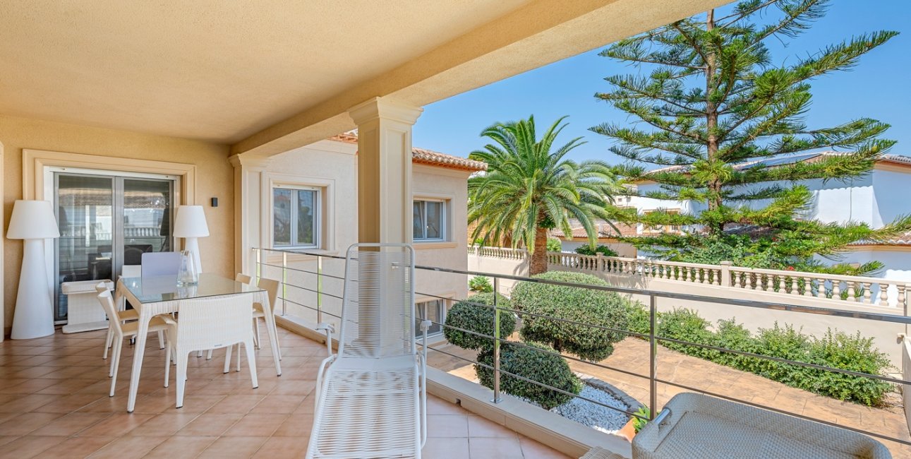 Resale - Villa -
Benissa - Carrio