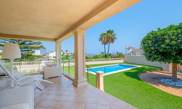 Resale - Villa -
Benissa - Carrio
