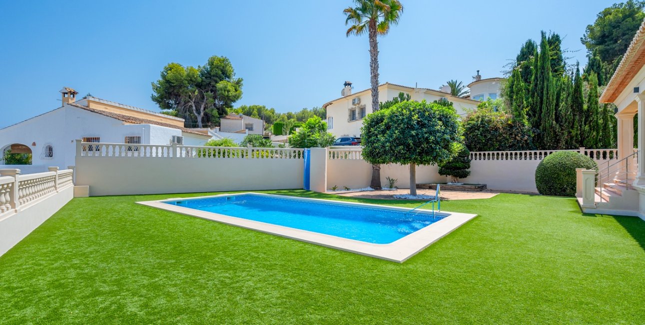 Resale - Villa -
Benissa - Carrio
