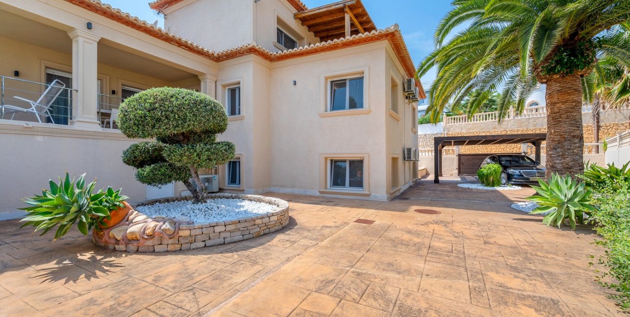 Resale - Villa -
Benissa - Carrio