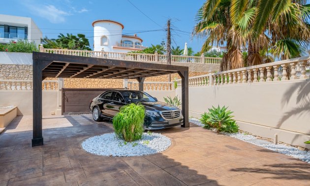 Resale - Villa -
Benissa - Carrio